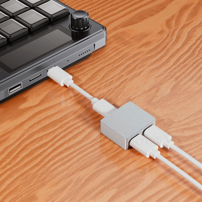 USB-C-stroom- en dataverdeelst - Home Automation Raspberry Pi recensie en prijs